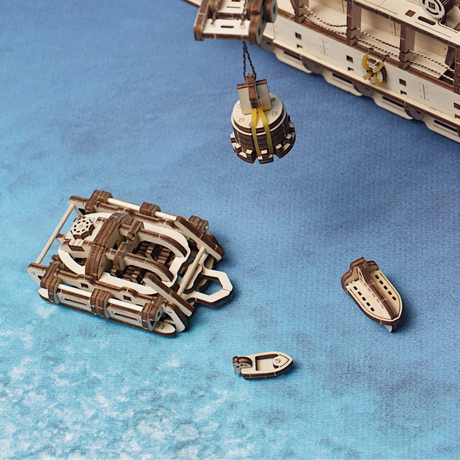 Navire de recherche- Puzzle 3D Mécanique en bois – Image 2