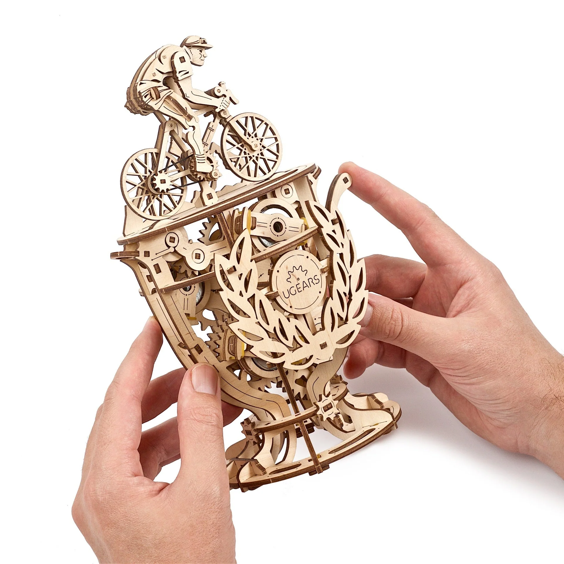 Cycliste Automate UGEARS - Puzzle 3D Mécanique en bois – Image 2