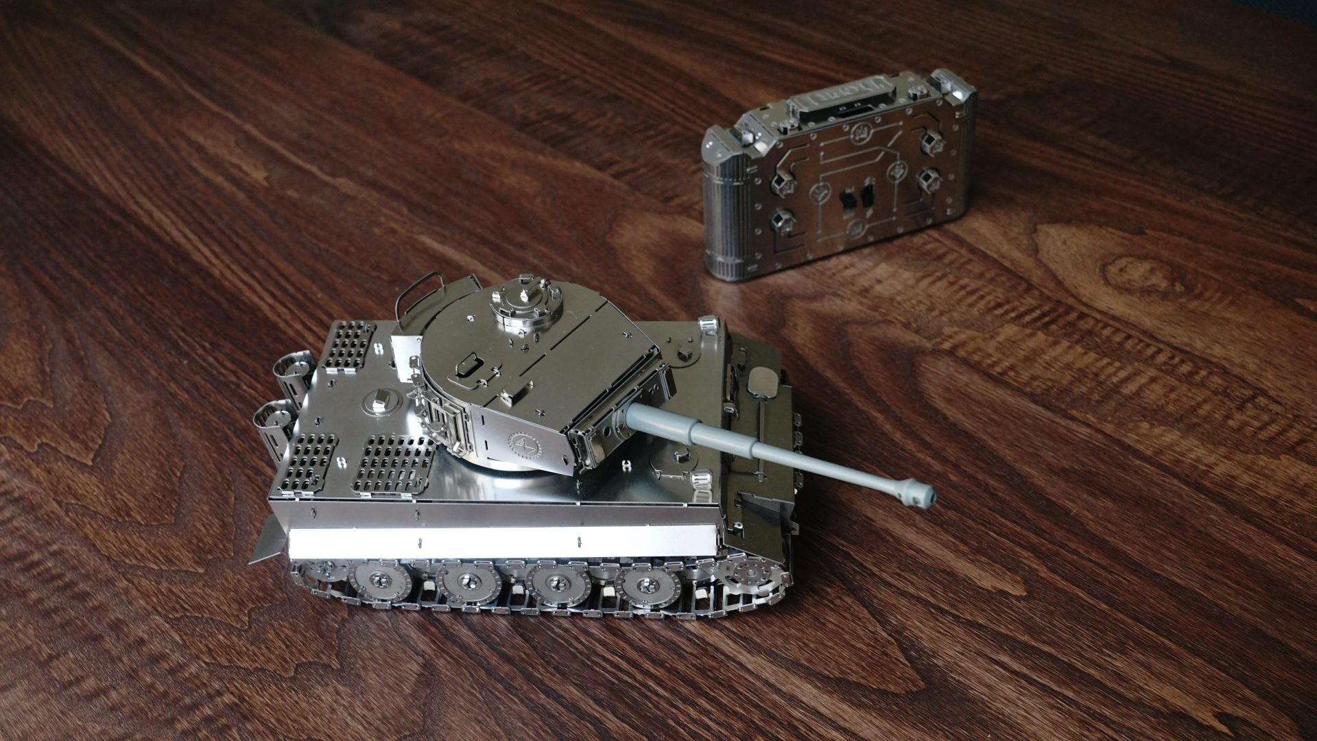 Zank Tiger - Kit de construction Mécanique en Métal TimeforMachine